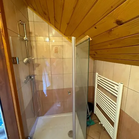 Apartma Pri Tavcarju * Poljane nad Skofjo Loko